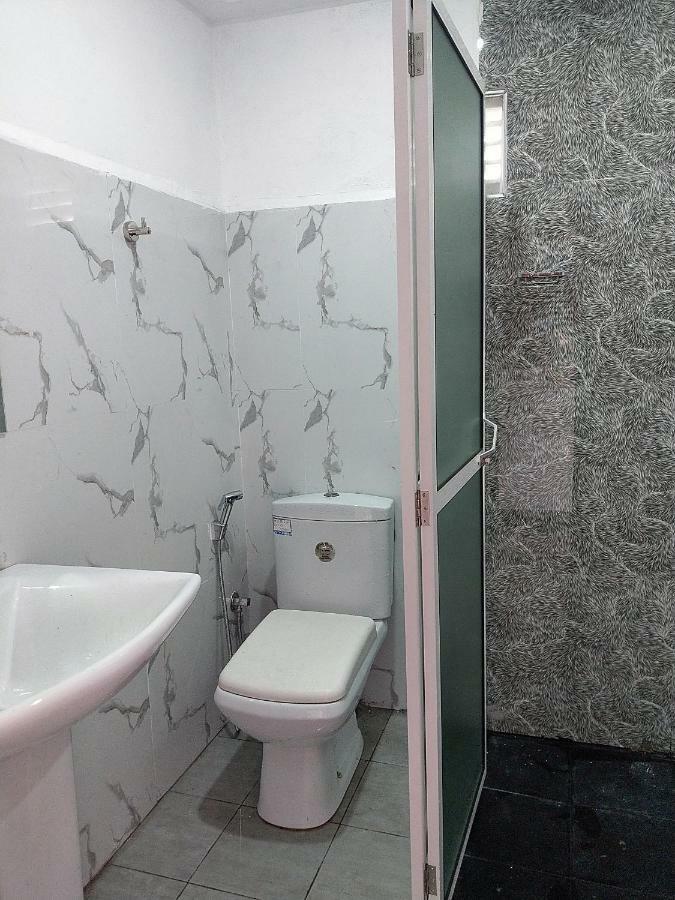 The Kaktus House At Airport Hostel Katunayake Exterior photo